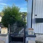 Chaleureux Avec Vue Sur 펜션